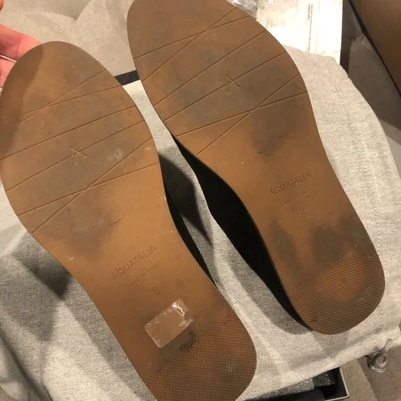 Aquatalia black suede slides size 6 - Picture 4 of 6